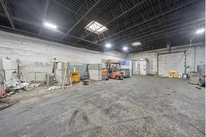 3252 W 31st Street, Chicago, IL 60623 - Photo 16