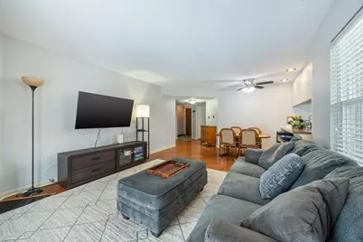 1750 Sleepy Hollow Court #3, Schaumburg, IL 60195 - Photo 4