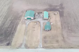 3055 N 2300 East Rd, Martinton, IL 60951 - Photo 6