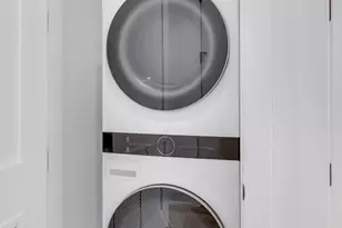 2456 W Cortez St, Chicago, IL 60622 - Photo 24