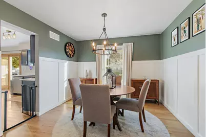 1809 Cambridge Drive, Saint Charles, IL 60174 - Photo 8