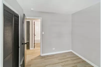 4126 Wildwood Drive, Crystal Lake, IL 60014 - Photo 10