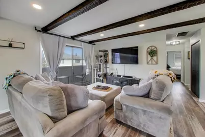 29W532 Winchester Circle #4, Warrenville, IL 60555 - Photo 4