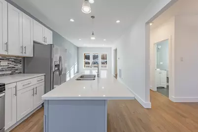2038 E 73rd Street, Chicago, IL 60649 - Photo 8