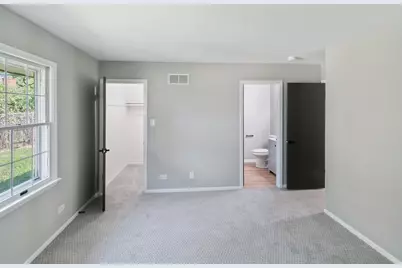 823 Bradoc Street, Chicago Heights, IL 60411 - Photo 12