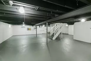 823 Bradoc St, Chicago Heights, IL 60411 - Photo 18