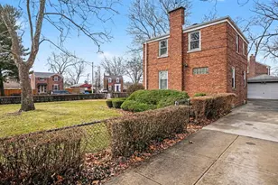 2536 W 102nd Pl, Chicago, IL 60655 - Photo 14