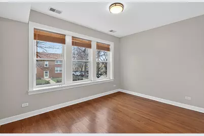 9100 Lamon Avenue #1N, Skokie, IL 60077 - Photo 4