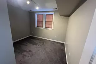 9100 Lamon Ave, Skokie, IL 60077 - Photo 18