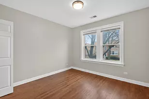 9100 Lamon Ave, Skokie, IL 60077 - Photo 8