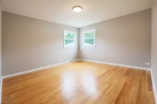 711 Leamington Ave, Wilmette, IL 60091 - Photo 8