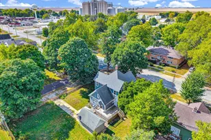 302 N Minier Ave, Minier, IL 61759 - Photo 38