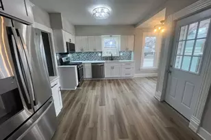 125 S Main St, Clifton, IL 60927 - Photo 12