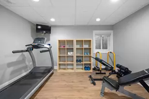 236 Holmes Ave, Clarendon Hills, IL 60514 - Photo 30