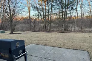 [Address not provided], Algonquin, IL 60102 - Photo 16