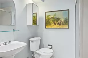 [Address not provided], Glencoe, IL 60022 - Photo 30