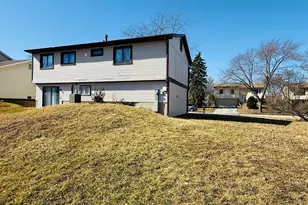 133 Deerpath Rd, Matteson, IL 60443 - Photo 24