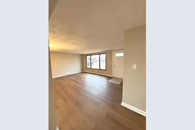 2410 Nuclear Drive, Joliet, IL 60431 - Photo 2