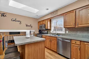 6331 Arcadia Dr, Tinley Park, IL 60477 - Photo 8