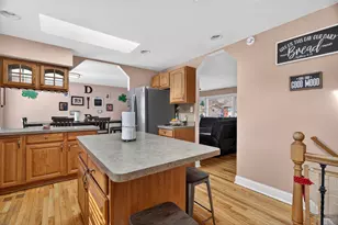 6331 Arcadia Dr, Tinley Park, IL 60477 - Photo 10