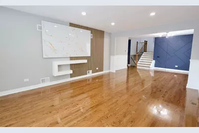 306 Escanaba Avenue, Calumet City, IL 60409 - Photo 8