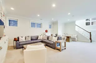 2935 N Seeley Ave, Chicago, IL 60618 - Photo 40