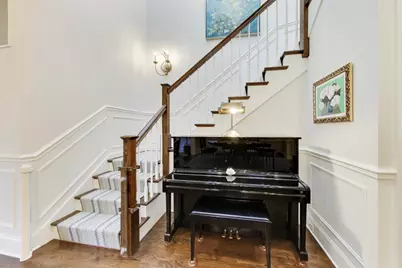 2935 N Seeley Avenue, Chicago, IL 60618 - Photo 20