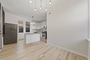 2420 S Sawyer Ave, Chicago, IL 60623 - Photo 4