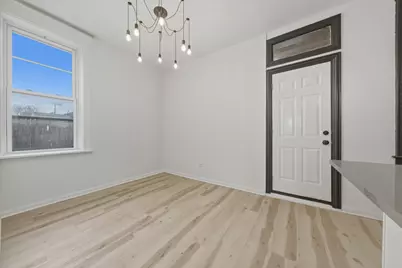 2420 S Sawyer Avenue, Chicago, IL 60623 - Photo 8