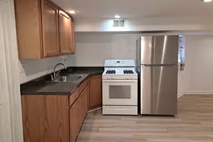 5310 W Pensacola Ave, Chicago, IL 60641 - Photo 2