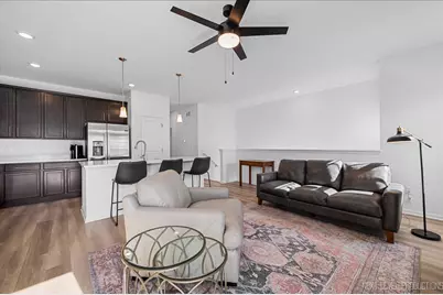 [Address not provided], South Elgin, IL 60177 - Photo 8