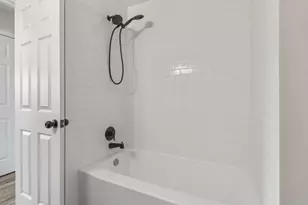 300 Highland Ave, Erie, IL 61250 - Photo 12