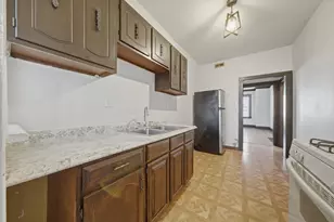 1140 N Lawndale Ave, Chicago, IL 60651 - Photo 8