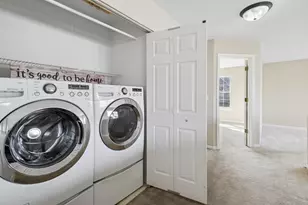 961 Sumac Ct, Lindenhurst, IL 60046 - Photo 12