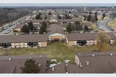 3A Kingery Quarter #103, Willowbrook, IL 60527 - Photo 4