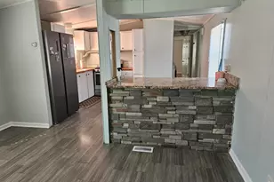 3316 Pace St, Park City, IL 60085 - Photo 4