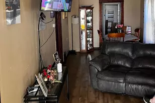 911 Jericho Rd, Aurora, IL 60506 - Photo 10