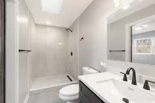 39525 N Highview Dr, Antioch, IL 60002 - Photo 16