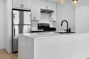 88 E Wacker Pl, Chicago, IL 60601 - Photo 2