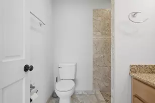 7535 Tiffany Dr, Orland Park, IL 60462 - Photo 24