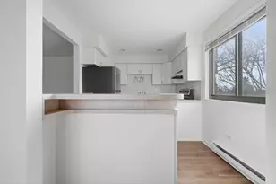 7535 Tiffany Dr, Orland Park, IL 60462 - Photo 12