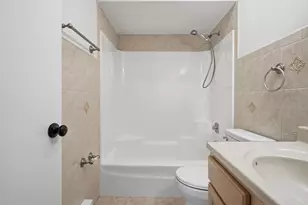 7535 Tiffany Dr, Orland Park, IL 60462 - Photo 18