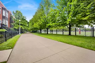 1421 S Halsted St, Chicago, IL 60607 - Photo 38