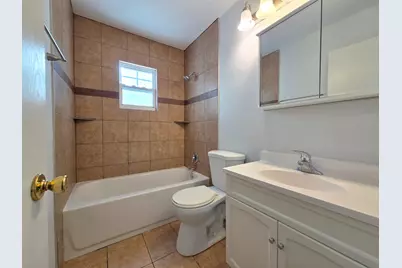 331 Lawn Terrace, Round Lake, IL 60073 - Photo 12