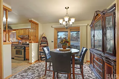 411 W Diversey Avenue, Addison, IL 60101 - Photo 6