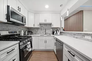 11245 S Harlem Ave, Worth, IL 60482 - Photo 10
