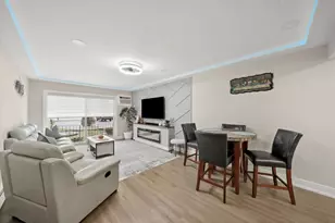 11245 S Harlem Ave, Worth, IL 60482 - Photo 6