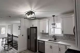 117 W 103rd Pl, Chicago, IL 60628 - Photo 8