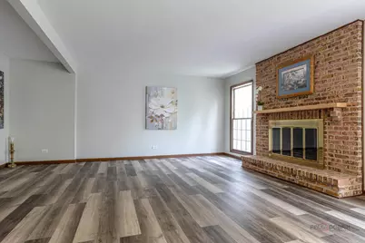 851 Sutton Court, Lincolnshire, IL 60069 - Photo 6