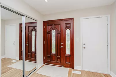 [Address not provided], Roselle, IL 60172 - Photo 4